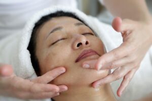 Top Benefits of Facial Massage